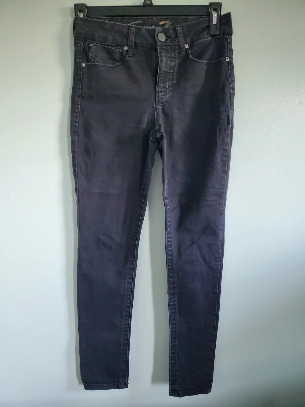 Seven7 Women's Skinny Jeans in Black